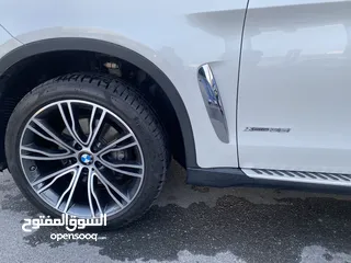  9 BMW X6 3.5  XDrive