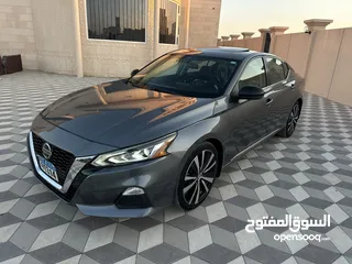  11 نيسان التيما SR 2019 كلين تايتل للبيع