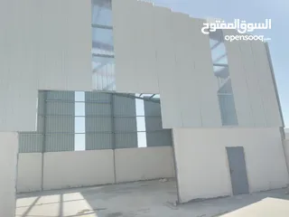  2 هنجر صناعي جاهز 250 متر للايجار سحاب قرب المدينة الصناعية التواصل على الرقم في الاعلان