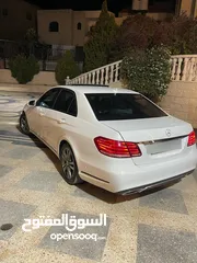  3 Mercedes e200