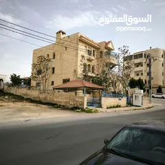  2 فيلا فخمة ثلاث طوابق للايجار او الاستثمار في شفابدران