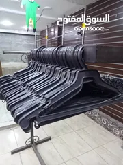  3 معدات محل البسه اوروبي للبيع بسعر جيد