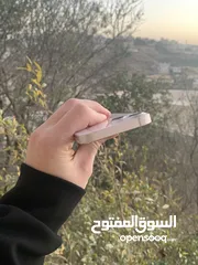  24 ايفون 13 ميني 128 جيجا مغير بطارية ومغير مجموعة اللوحة المنطقية اصلية يوجد خدوش بسيطة بطارية 91٪