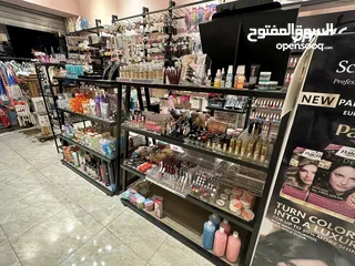  3 ديكور محل للبيع  بحال الوكالة