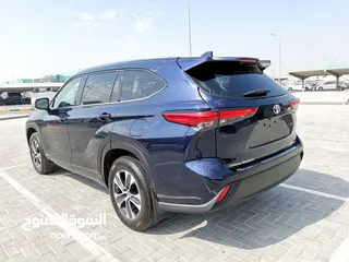  5 Toyota Highlander XLE - 2021- Blue