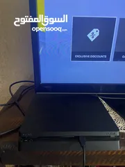  3 Playstation 4 slim 1T / بلاي ستيشن 4 1 تيرا مستعمل شبه جديد مع ايدتين و 5 العاب