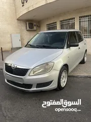  1 سكودا فابيا 2013