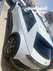  4 هيونداي ايونك 5 موديل 2022 ماشيه 10 الاف فقط