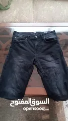  1 بنطلونين نمره 30 +سويتر للبيع