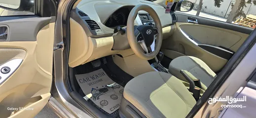  9 للبيع أكسنت 2014 فل مع فتحة أعلى صنف بسعر ممتاز