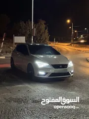  3 سيات ليون اكسلانص 2018