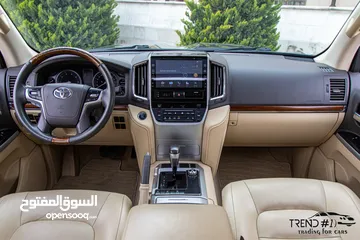  10 Toyota Land Cruiser VX-E 2016   السيارة وارد و بحالة الوكالة