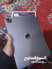  1 ايباد برو M2 2022