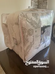  2 فرصة ذهبية طقم لحاف جديد من براند هوم سنتر الخليج أصلي بسعر لقططططة