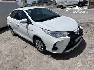  2 TOYOTA YARIS 2022