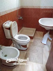  7 عمارة للبيع بسعر مغري جداً