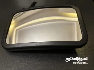  1 مرآة السيارة للرؤية الخلفية للأطفال، باللون الأسود (مستعمله بحالة الجديده).