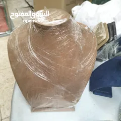  8 ستاندات محل اكسسوارات وحقائب بسعر حرق 200 دينار
