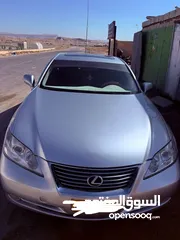  16 للبيع لكزس es 350 بحالة ممتازة  Excellent condition lexus es 350 out for sale