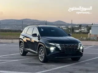  10 هونداي توسان/2022 فل الفل بدون فتحة سقف  2x4 ///240Hp بنزين + كهرباء  ( Haybrid) 1600cc