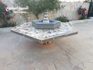  5 طاولة سفرة + نافورة