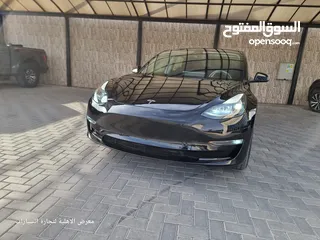  9 تيسلا موديل 3 بلاك اديشن اصلي 2023  بسعر مغري باسم المستورد