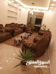  4 شقه منزليه