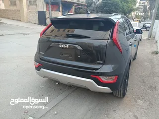  1 كيا نيرو هايبرد2023