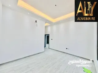  4 *6* للبيع فيلا فاخرة بتصميم راقي في الياسمين