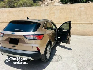  4 فورد اسكيب Escape Titanum موديل 2021