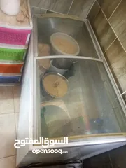  4 عده مطعم كامله