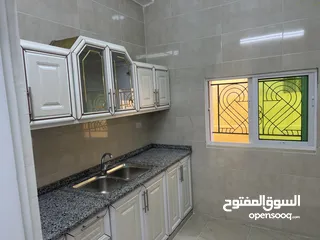  3 للباحثين عن الاستثمار عماره للبيع مؤجره بسعر رائع  او للبدل على عقار مع إمكانيه دفعه واقساط