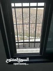  6 منزل 3 طبقات جاهز للسكن مع قطعة أرض للبيع في بيت لحم
