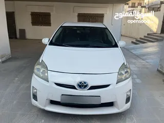  6 بريوس 2010 بحالة ممتازة فحص كامل