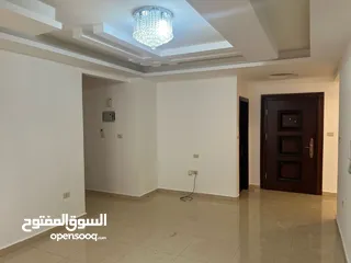  15 شقه طابق اول غير مفروشه للبيع في منطقة الكرسي
