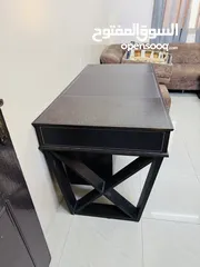  1 office table for sale