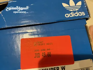  7 شوز رياضه اديدس عدد 2  كحلي / اسود  جديد غير مستخدم  اصلي من الشركه مش copy