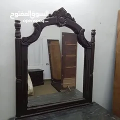  2 غرفه نوم لاتيه 18 بحاله جيده جدا سرير مع خزانة ودرجين وتسريحة مستعملة للبيع