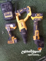 6 عدة يدوية أصلية شبه جديد  كهرباء او بطارية