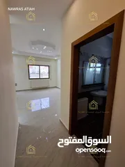  22 شقة دوبلكس فاخرة أرقى واجمل مناطق عبدون مع ترسات بإطلالــــه بانوراما