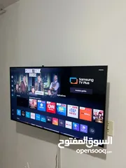  3 للبيع شاشه SAMSUNG QLED Q60D  حجم(65) فل سمارت 4k UHD فيها حز بسيط جدا مش مبين