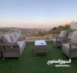  14 مزرعة فخمة خاصة مع فيلا دوبلكس للبيع في أرقى مناطق السلط ام جوزه ، إطلالات ساحرة وخلابة