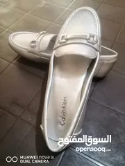  1 حذاء طبي ماركة لون فضي مريح