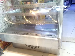  1 ثلاجه كيك نخب شغالة