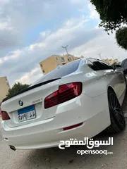  3 BMW 528 2015