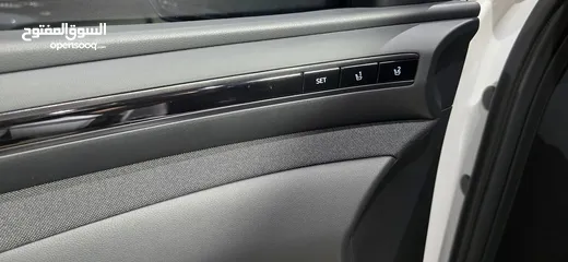  16 Hyundai Tucson Hybrid N Line  2024