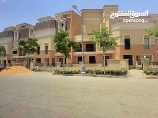  5 للبيع فيلا مع حديقة خاصة في كمبوند سراي Sarai – خصم 42%!