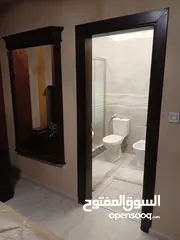  27 شقه طارق ارضي