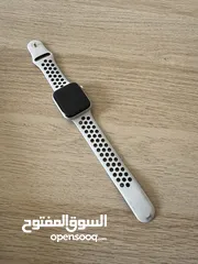  4 Apple Watch SE 44MM (Nike Edition)