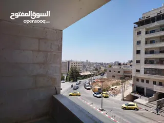  12 شقه سكنية للبيع